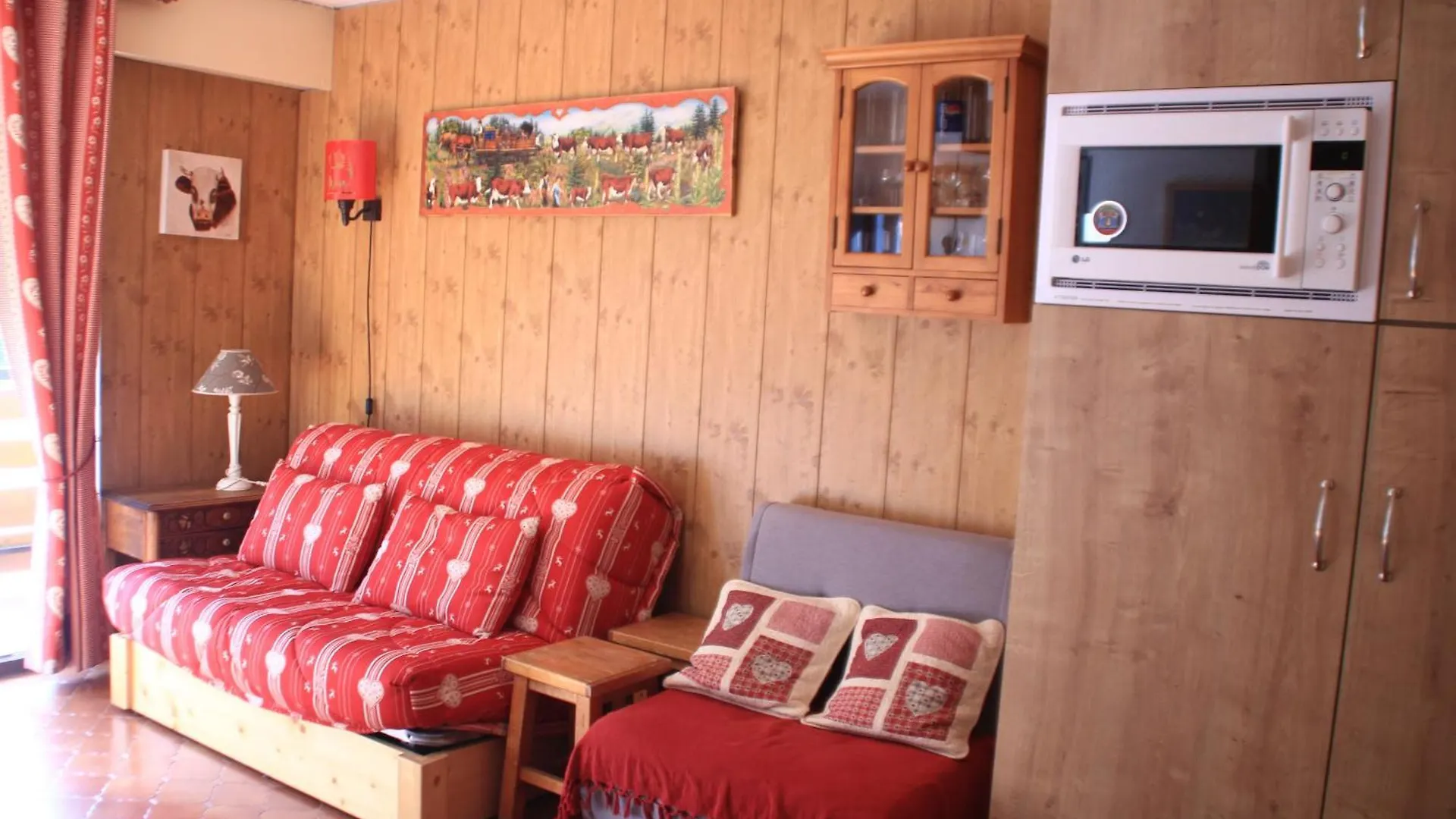 Apartment Portes Du Soleil Psb196 Telecabine & Mountain 4 Per Chatel